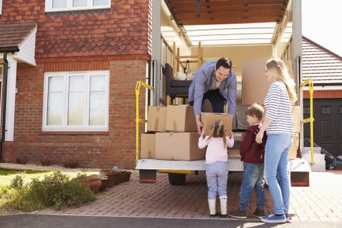 Home removals support for flats and houses in Tottenham Hale