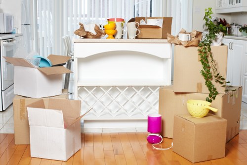 Moving truck service for homes and flats in Tottenham Hale
