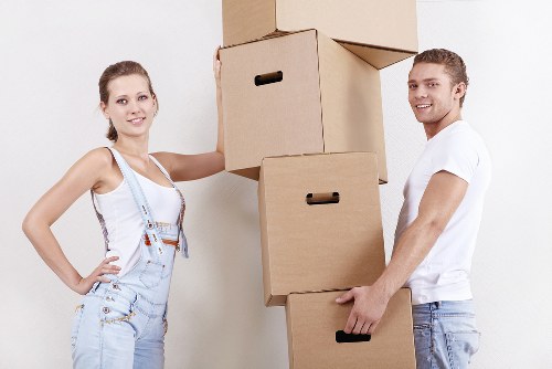 Local removal help with boxes and household items in Tottenham Hale