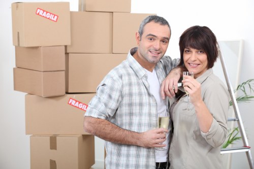 Packing and loading items for storage near Tottenham Hale
